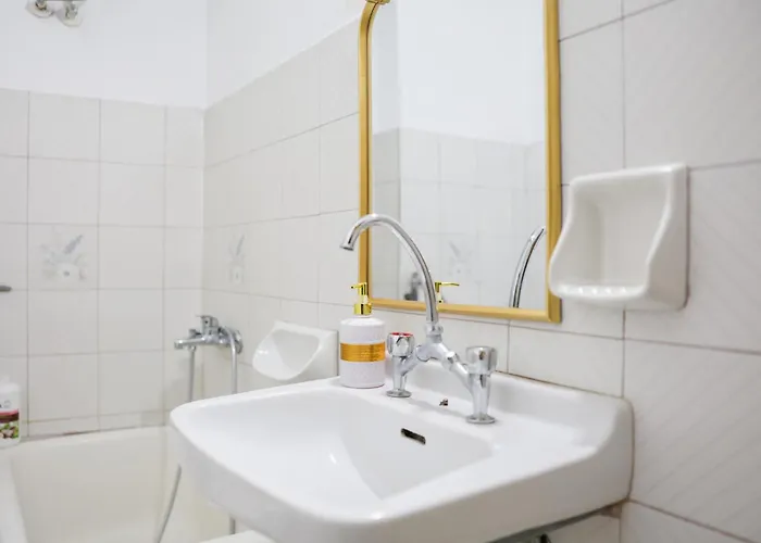 公寓 Bill Kostas *